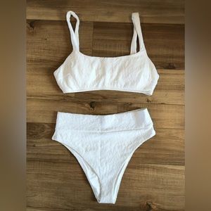 AERIE HIGH WASTED CHEEKY WHITE FLORAL BIKINI